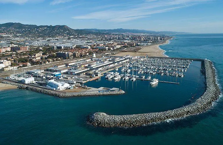 Apartment Near The Beach And Port Marina Of Premia Premiá de Mar